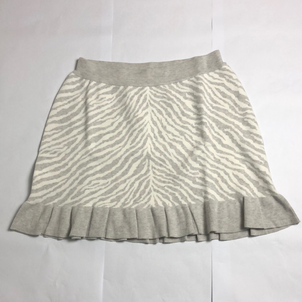 💚 1X 💚 NWT Anthro Skirt Zebra Mini Ruffled Hem Knit​